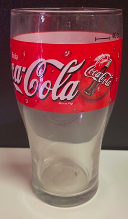 305013-1 € 3,00 coca cola glas D 7 H 15 cm.jpeg